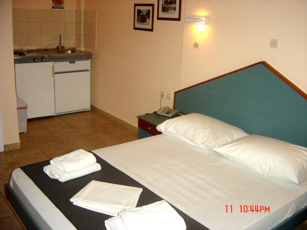 Filoxenia Apartments & Studios Theológos Pokoj fotografie